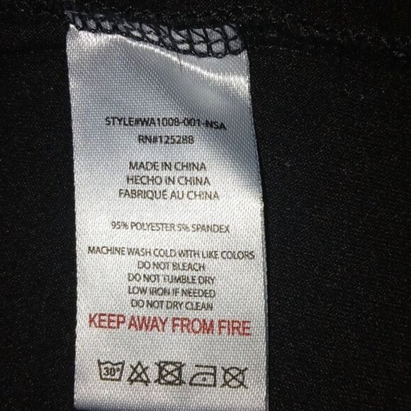 Rae Dunn Weekend Mode Black T-shirt - Picture 6 of 6